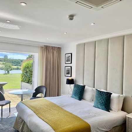 Lakeside Park Hotel & Spa Fishbourne  Eksteriør billede