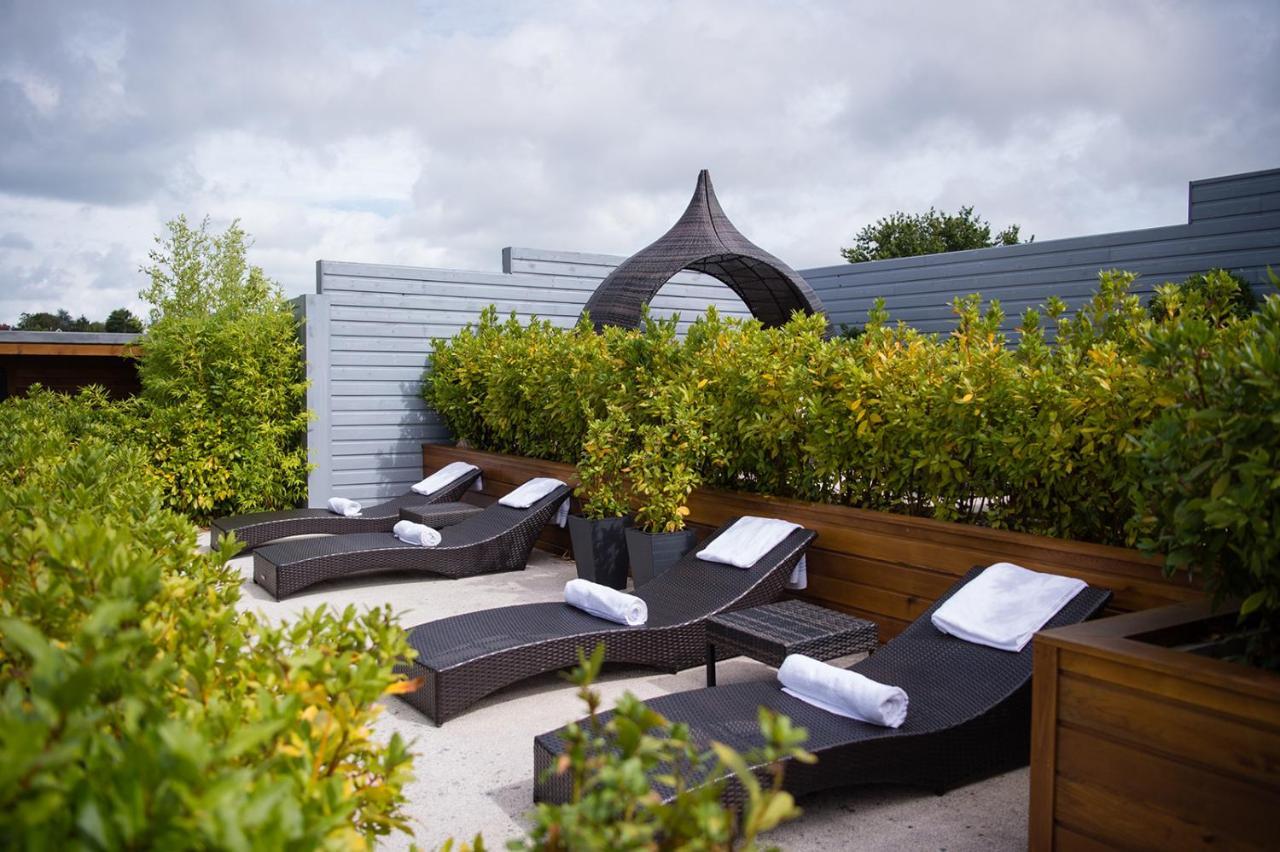 Lakeside Park Hotel & Spa Fishbourne  Eksteriør billede