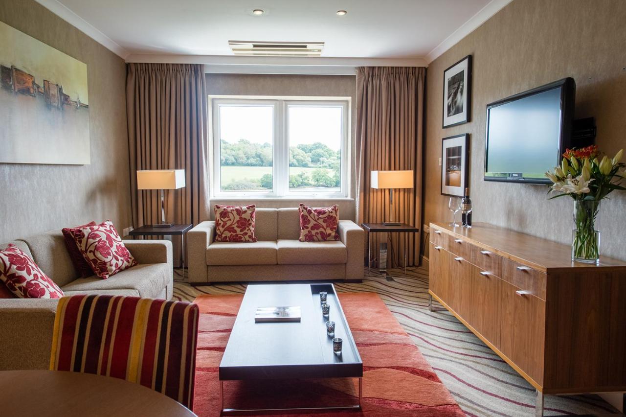 Lakeside Park Hotel & Spa Fishbourne  Eksteriør billede