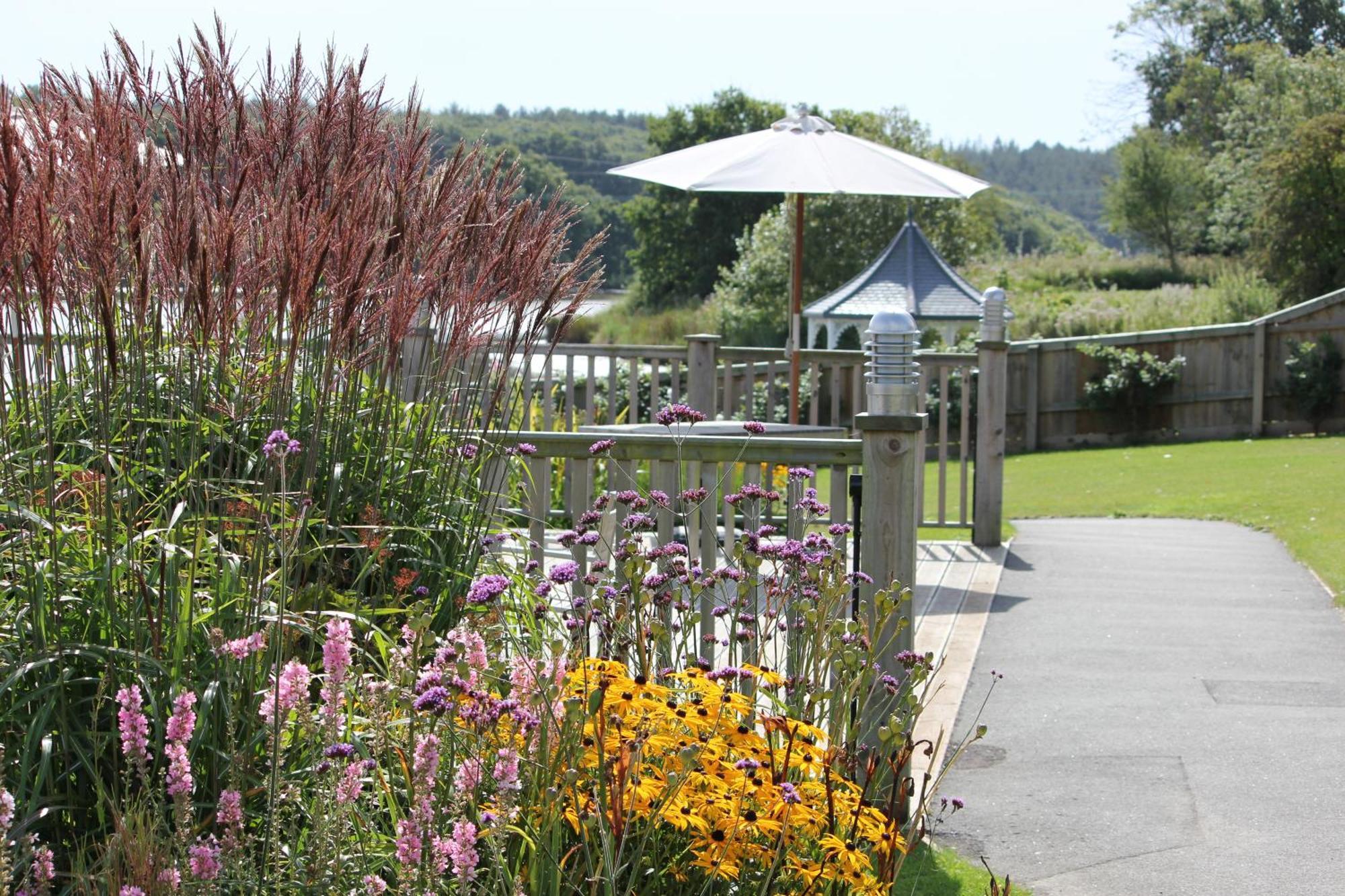 Lakeside Park Hotel & Spa Fishbourne  Eksteriør billede